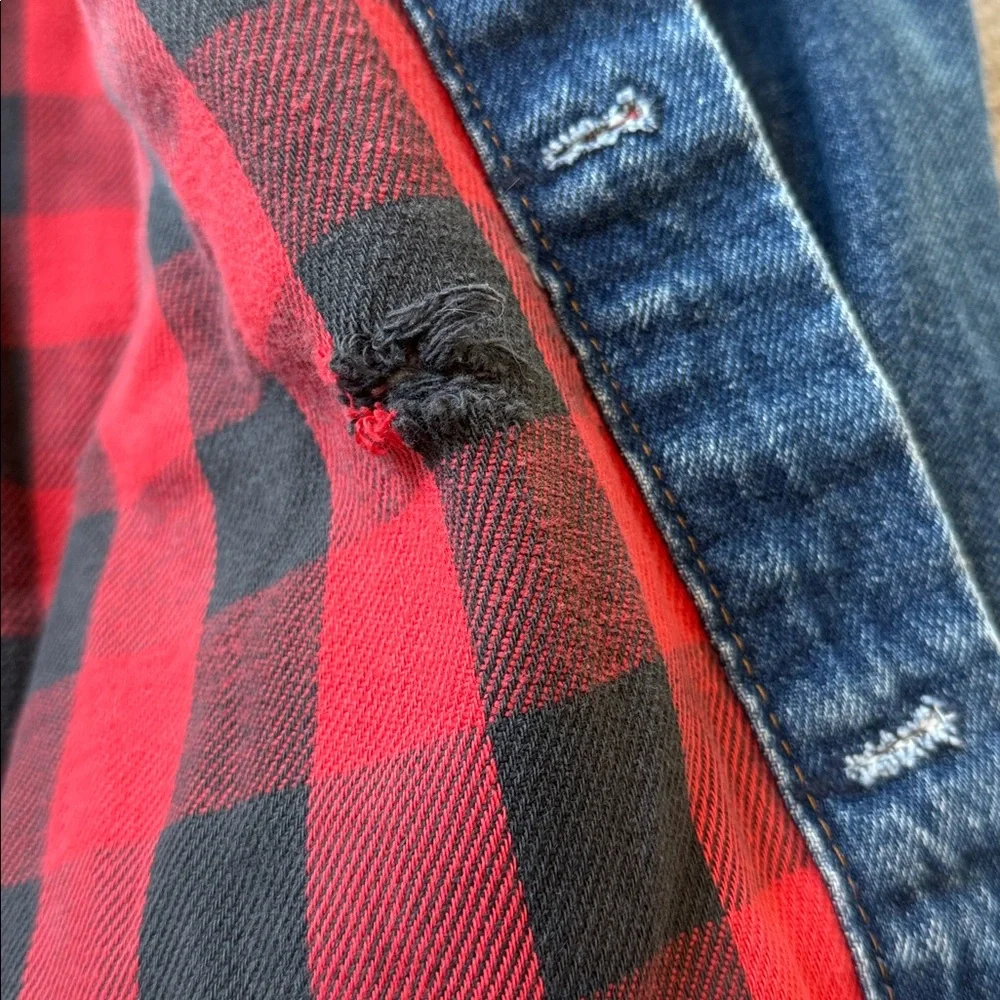 Levi's Blue Denim Jacket with Red Lining - Picture 5 of 6